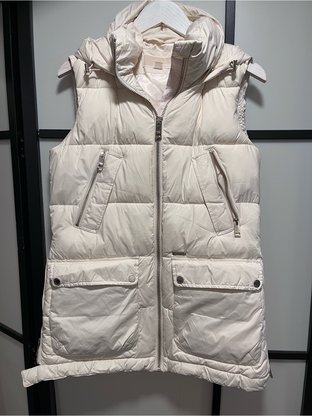 Michael Kors Cream Down Puffer Vest Hooded Size Small